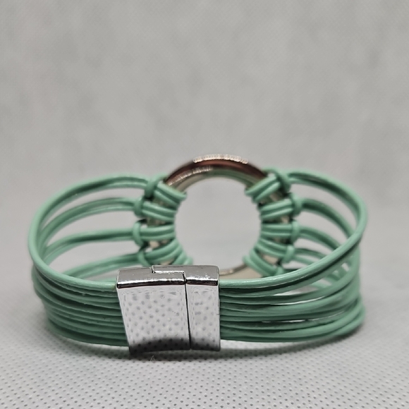 Mint Green Wire Wrapped Silver Ring - Picture 2 of 2